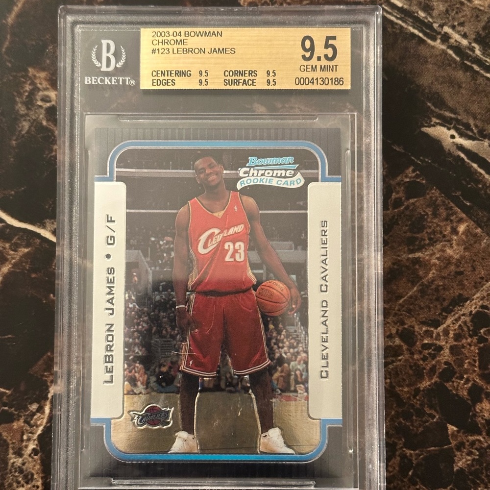 2003-04 Bowman Chrome Lebron James Rookie #123 RC SGC 9.5